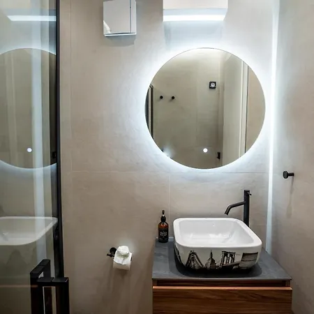 Holiday home Phevos & Athena Luxury With View In *